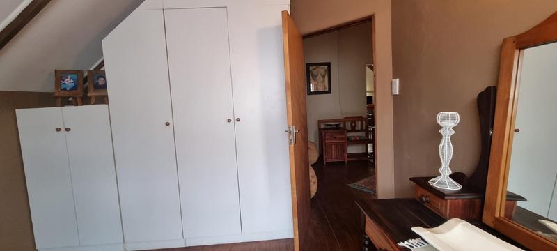 5 Bedroom Property for Sale in Tergniet Western Cape